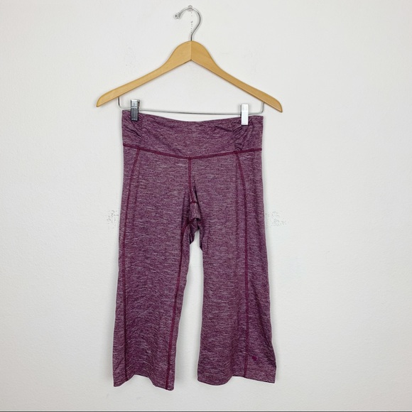 Mountain Hardwear Pants - Mountain Hardwear Purple Athletic Capri Leggings S